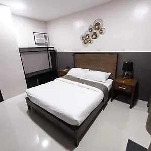 Capsule hotel Bumble V Subic, Olongapo