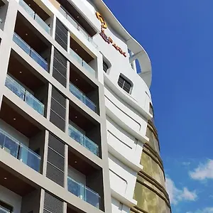 3* リゾート セントラル パーク リーフ